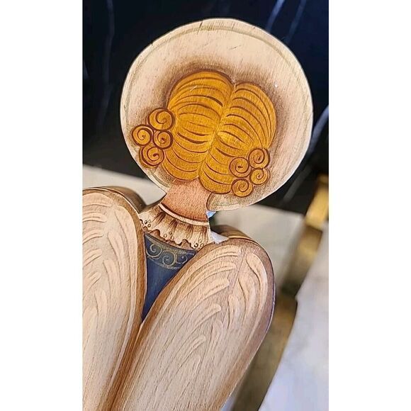 Set of 3 Christmas Holiday Angels Hand Painted Joyce Howard Primitive Style EUC - Picture 16 of 16